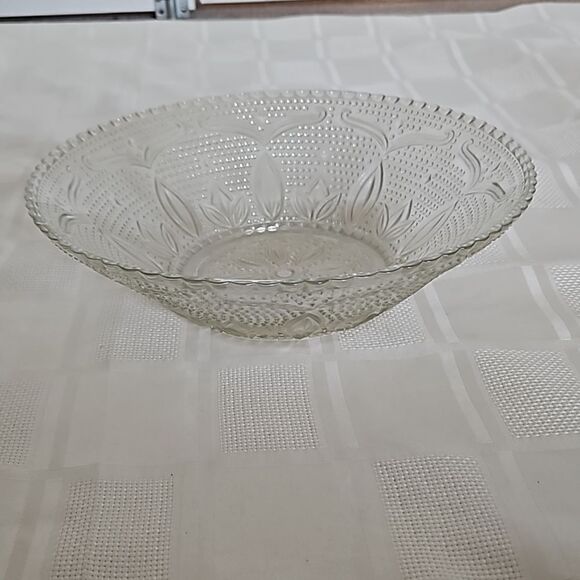 Clear Glass Floral Fruit Bowl 11"-11" - Picture 2 of 16